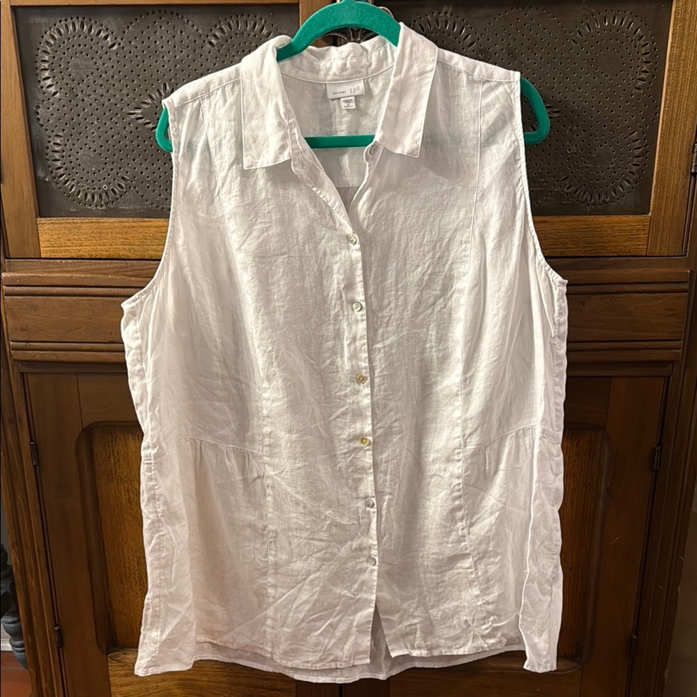 White Sleeveless Button-Up Top
